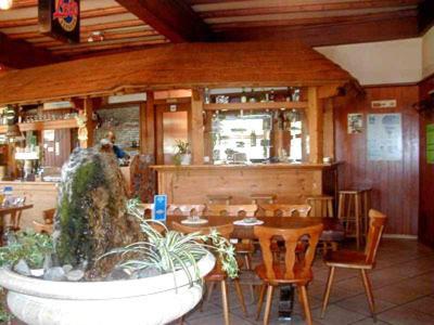 Hôtel-Buffet de la Gare Château-d'Œx Extérieur photo